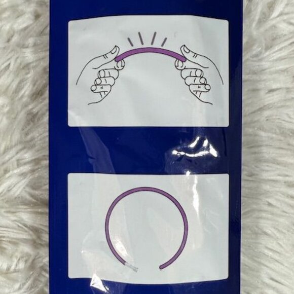 32 Pieces! Glow Necklaces Glow Light Sticks Glow Casings Party Set - Picture 4 of 16